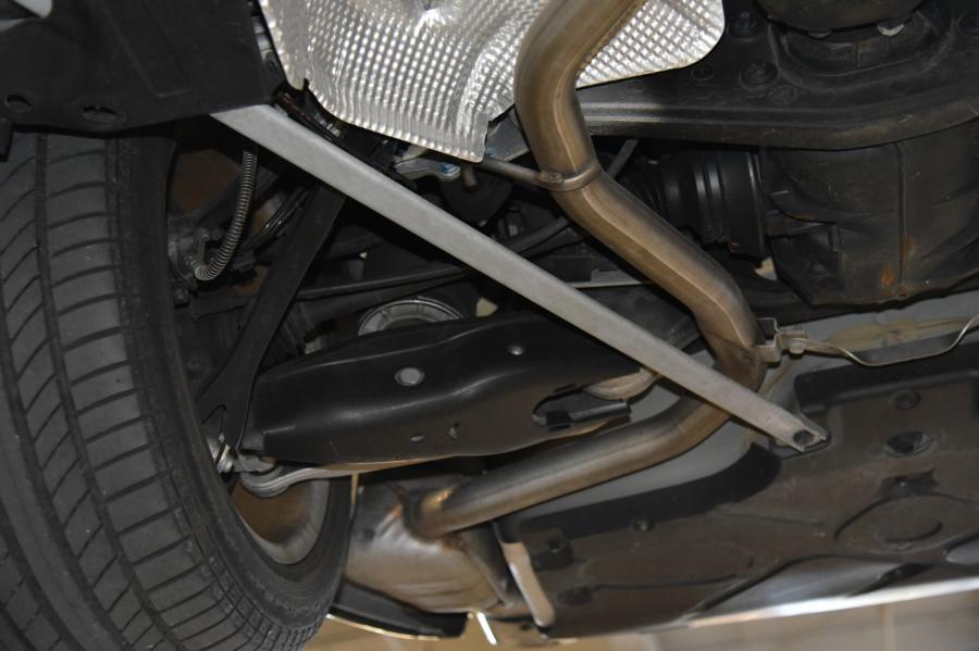 Днище и подвеска Mercedes-Benz SL500 (R230) 2003 года  (фото 73 из 86)